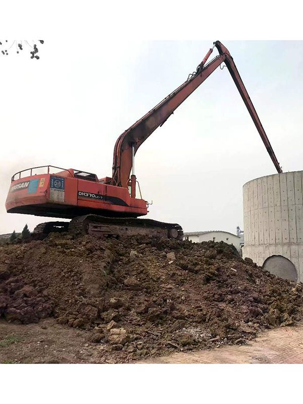 加长臂水路两用挖掘机
